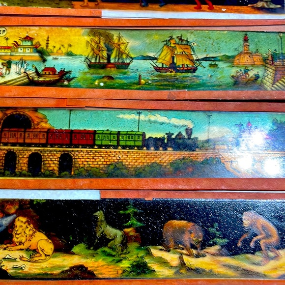 Magic Lantern glass painted slides lot of 6. Some damage as seen in pictures. - Picture 8 of 10